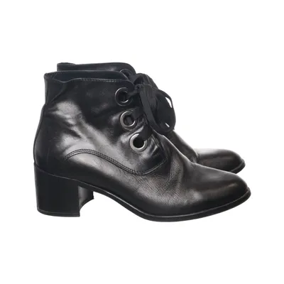 Heeled boots (Black) from Miss Behave