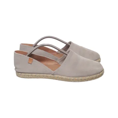 Espadrilles (Gray) from Kim Kay Leather