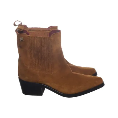 Boots (FW0FW08034) från Tommy Hilfiger Mocka