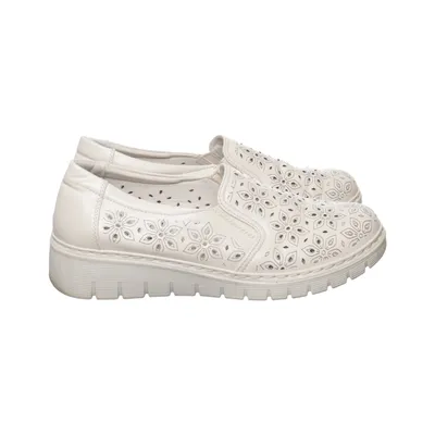 Slip-ons (Beige) from Naturella