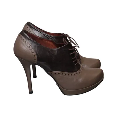 Bottes à talons (Marron, Beige) de Buffalo London Cuir