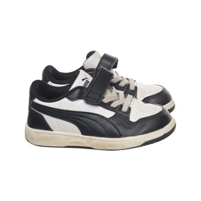Trainers (Rebound V6) from Puma