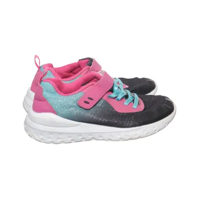 Baskets (Noir, Rose, Bleu) de Vty