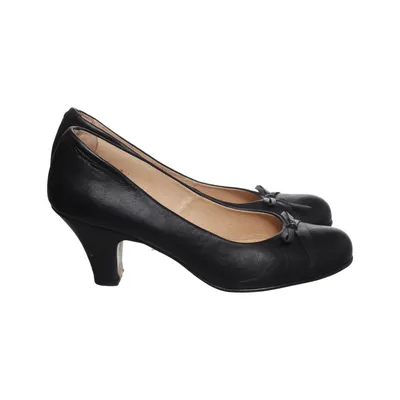 Pumps (Svart) från KMB