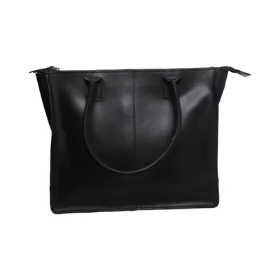 Handväska (Svart) från Gusti Leder Studio