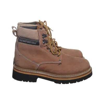Laced boots (Strong W065 Survival Boots) from The Nature Trail Leather