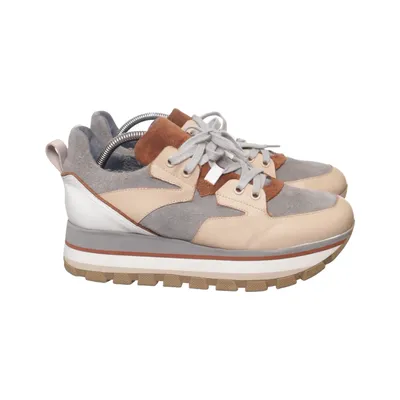 Trainingsschuhe (Beige, Grau, Braun) von Janet & Janet