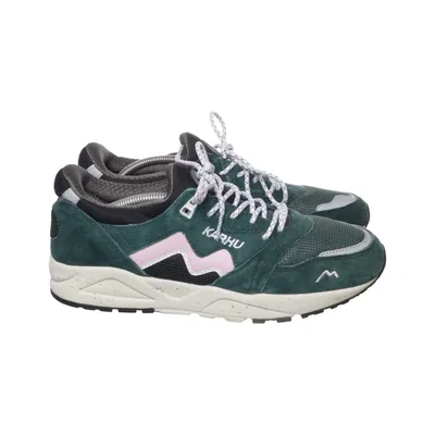 Trainers (Aria 95) from Karhu