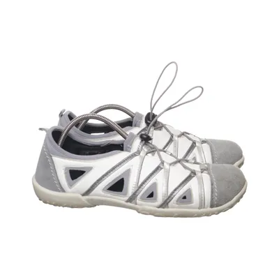 Slip-ons (White, Gray) from Rohde