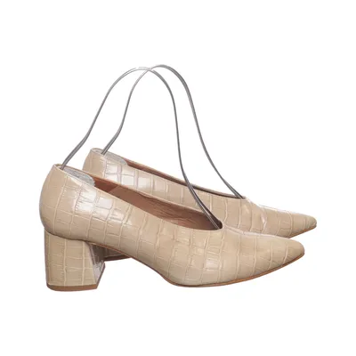 Pumps (Beige) från Flattered Studio