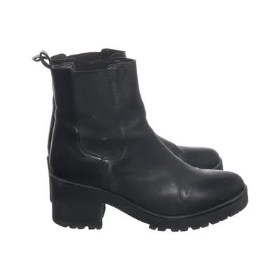 Bottines Chelsea (Noir) de An Other A