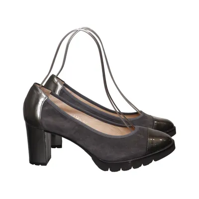 Pumps (Gray) from Gadea Leather