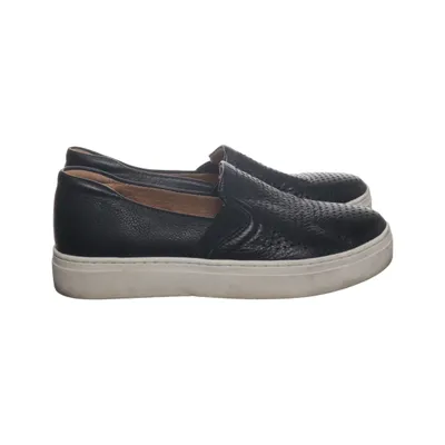 Slip-ons (Black) from Naturalizer