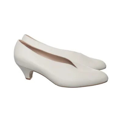 Pumps (Beige) from La Shoe Leather
