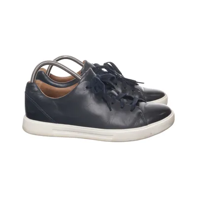 Sneakers (Unstructured) from Unstructured by Clarks