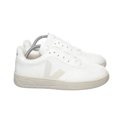 Sneakers (V-10) från Veja