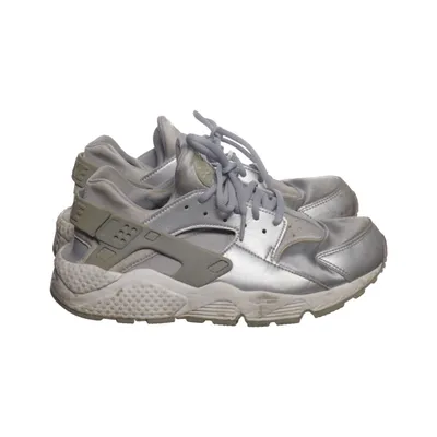 Trainers (Gray) from Nike