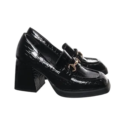 Loafers (Black) from Shellys