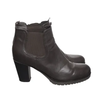 Bottes à talons (Gris) de Iceland Cuir