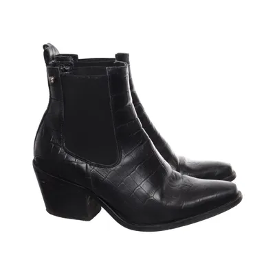 Chelsea boots (Black) from Agnes Cecilia