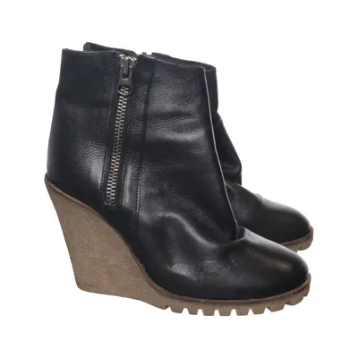 Chaussure compensées (Noir, Marron) de Mimic:Copenhagen Cuir