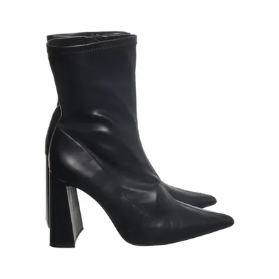 Heeled boots (Black) from Zara
