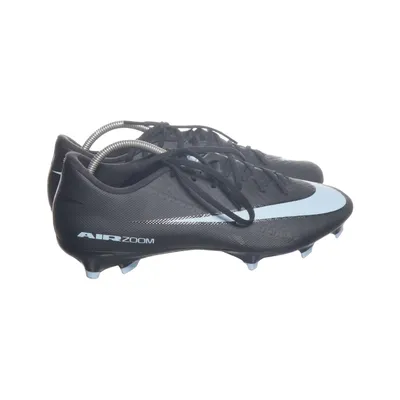 Fotbollsskor (Mercurial) från Nike