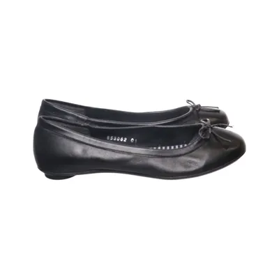 Ballet flats (Black) from Akira