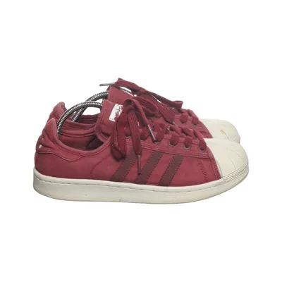 Sneakers (Superstar) från Adidas