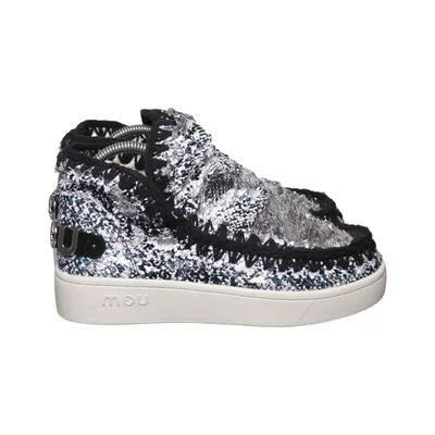 Baskets (Noir, Blanc, Argent) de Mou Cuir