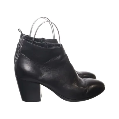 Heeled boots (Black) from Janet & Janet
