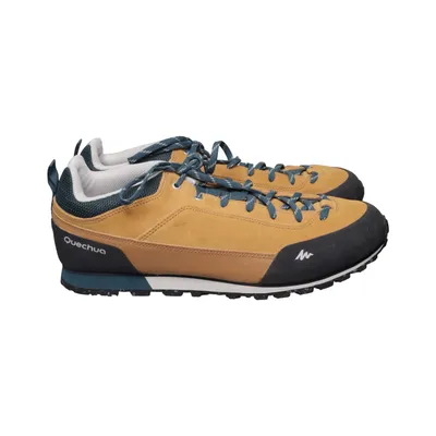 Hiking shoes (Nh500) from Decathlon