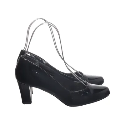 Pumps (Black) from Lazzarini