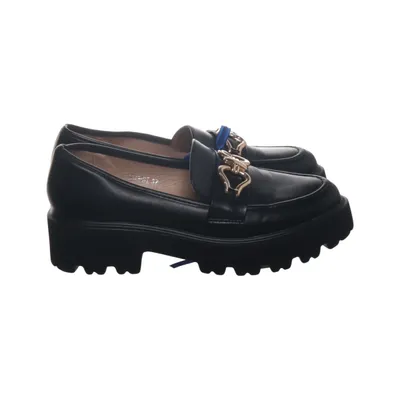 Loafers (Black) from Queen Tina