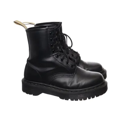Bottes à lacets (Noir) de Dr. Martens