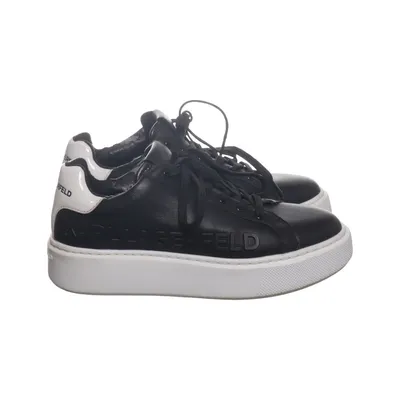 Sneakers (KL62210-000) från Karl Lagerfeld