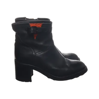 Boots (Svart) från Freelance