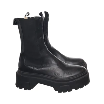 Chelsea boots (Black) from Sacha Leather