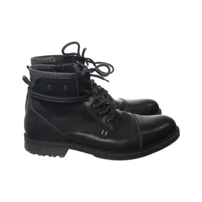 Laced boots (Black) from AM Shoe Company Leather