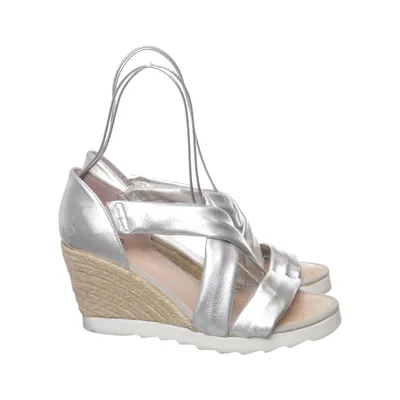 Keilschuhe (Silber) von Kiomi Leder