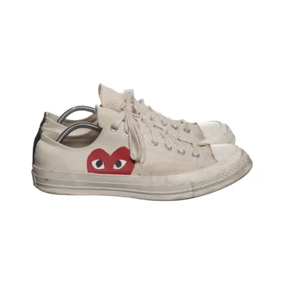 Tygskor (Vit) från Comme des Garçons PLAY x Converse