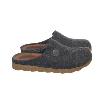Slippers (Gray) from Rohde