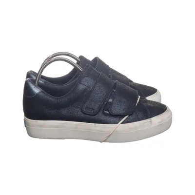 Sneakers (Blue) from Keds