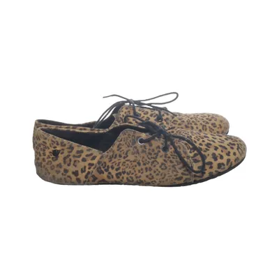 Desert boots (Brown, Black) from Volcom