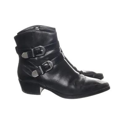 Boots (Svart) från Uterqüe
