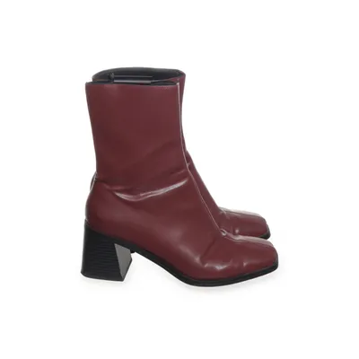 Stövlar (Röd) från Monki