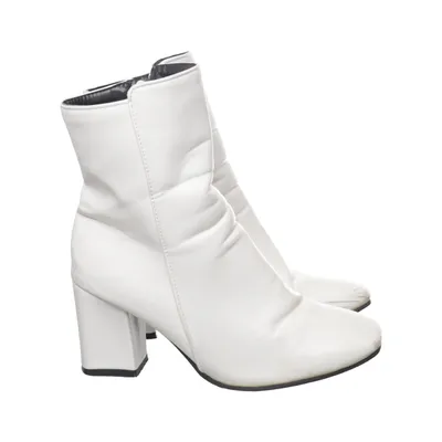 Heeled boots (White) from Jingpin