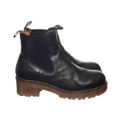 Chelsea boots (Black) from Ten Points
