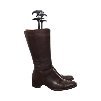 Boots (Brown) from Remus