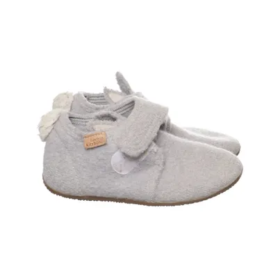 Slippers (Gray) from Living Kitzbühel